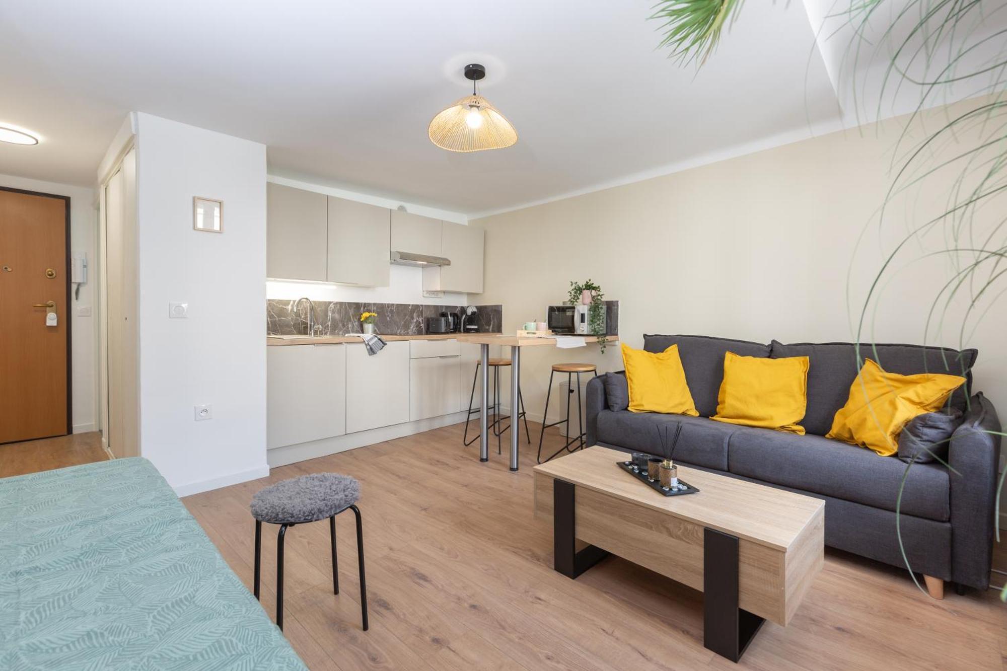 Escapade Au Port, Studio Renove, Climatise ลาแซน-ซูร์-แมร์ ภายนอก รูปภาพ